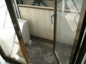 13/16 バルコニー