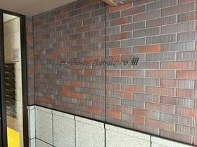 15/15 エントランス