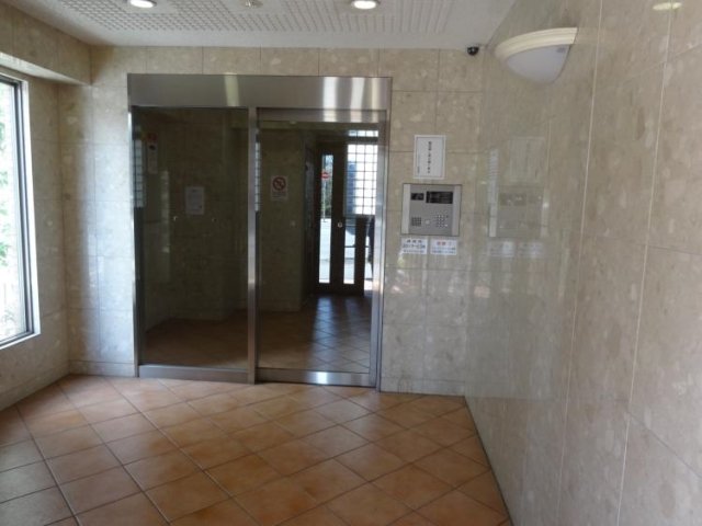 4/5 エントランス