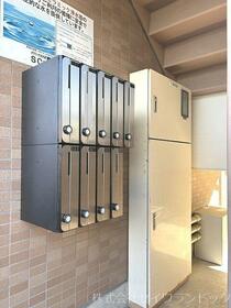 13/14 エントランス