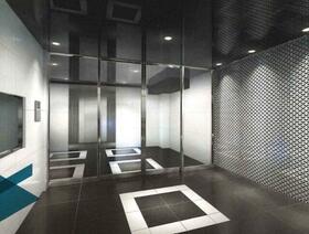 8/8 エントランス