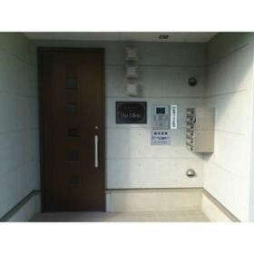 2/3 エントランス