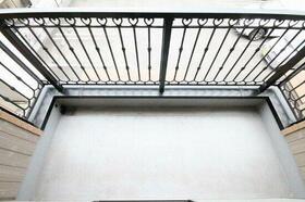 13/16 バルコニー