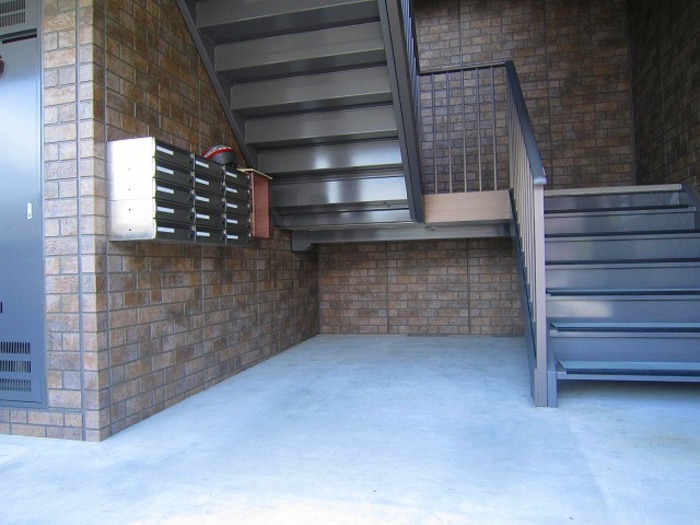 19/24 エントランス