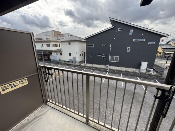 8/9 バルコニー