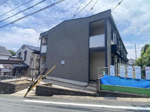 13/14 エントランス