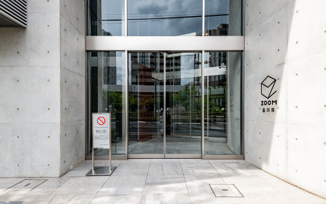 5/5 エントランス