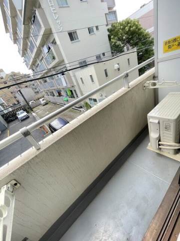13/16 バルコニー