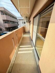 13/16 バルコニー