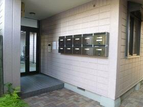 2/2 エントランス