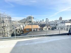 13/13 バルコニー