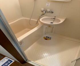 11/13 浴室