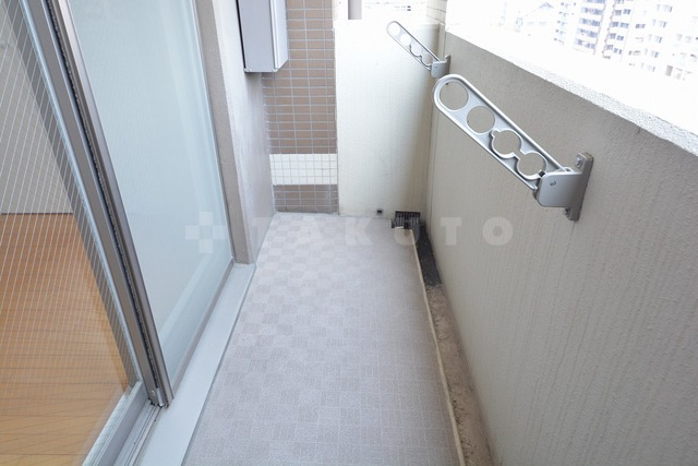 17/28 バルコニー