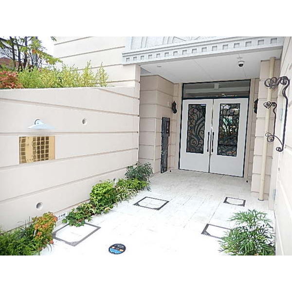 14/24 エントランス