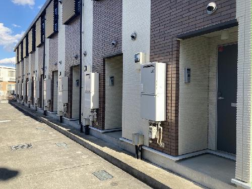 13/14 エントランス