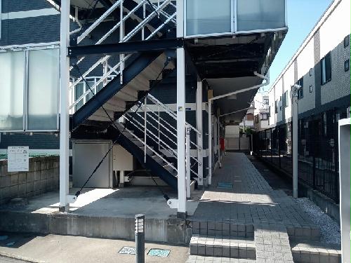 14/14 エントランス