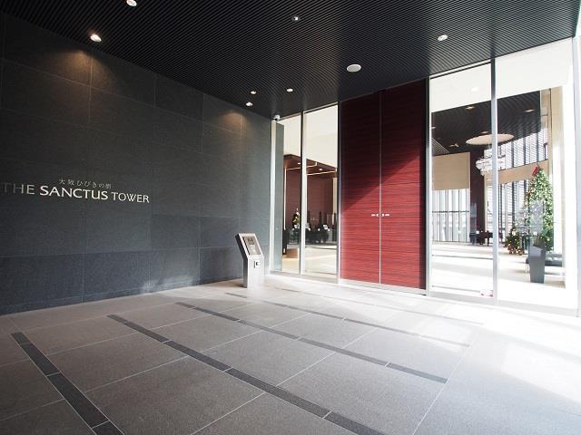 18/24 エントランス