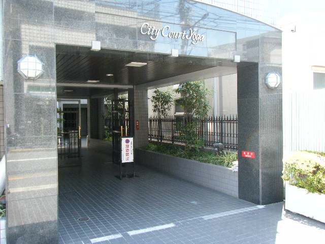 14/20 エントランス