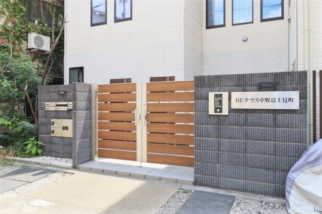 5/6 エントランス