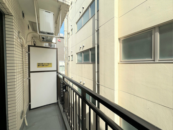 14/22 バルコニー