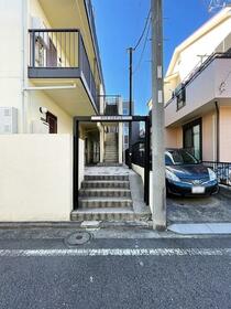 15/15 エントランス