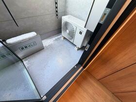 13/17 バルコニー