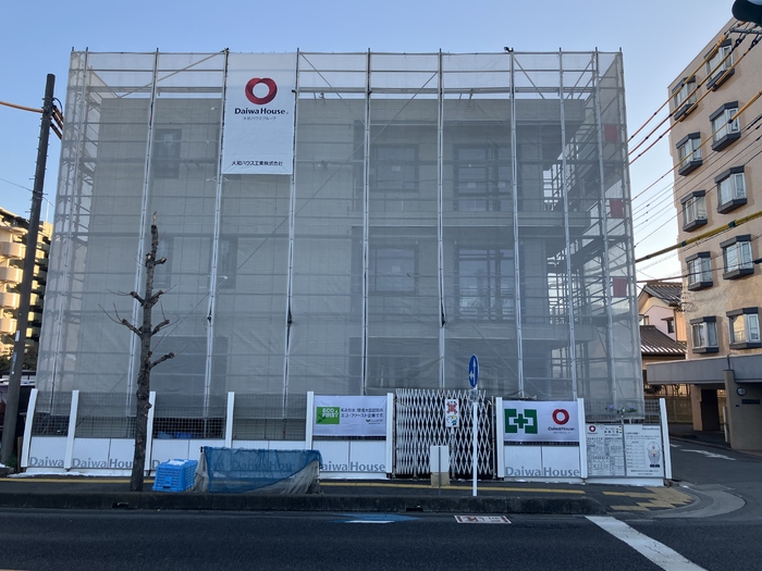 1/6 外観