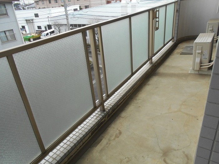 15/20 バルコニー