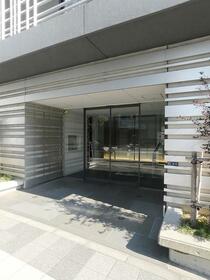 15/16 エントランス