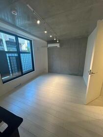 4/13 リビング/ダイニング