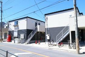 16/16 エントランス