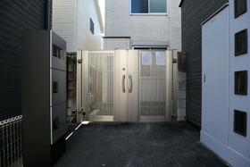 7/8 エントランス