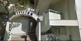 3/3 エントランス