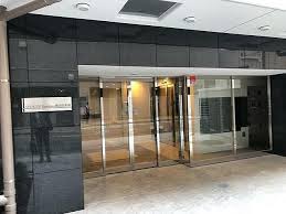 5/5 エントランス