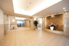 16/16 エントランス