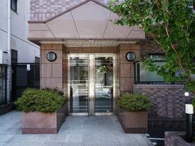 5/5 エントランス