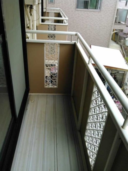 15/29 バルコニー