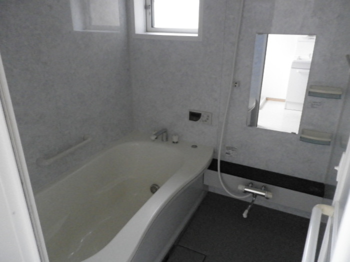 7/18 浴室