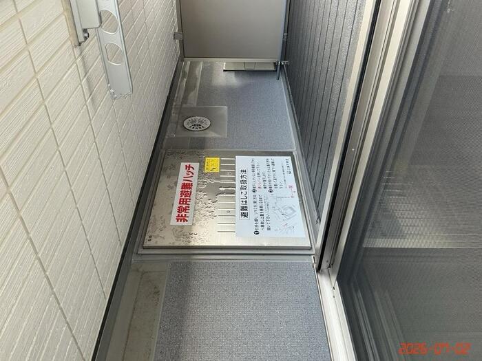 16/27 バルコニー