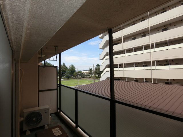 16/27 バルコニー