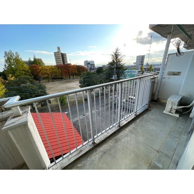 14/17 バルコニー