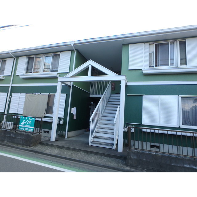 17/17 エントランス