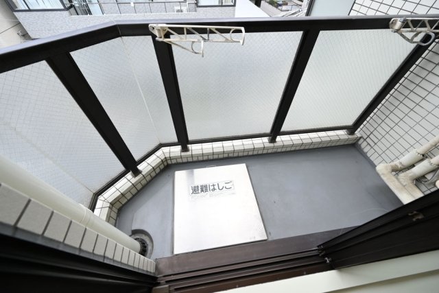 14/20 バルコニー