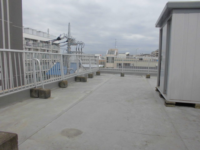 17/30 バルコニー