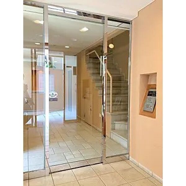 6/6 エントランス