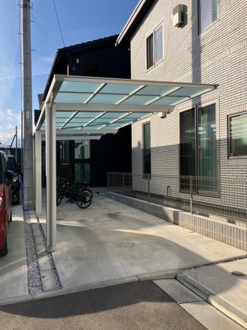 3/3 駐車場