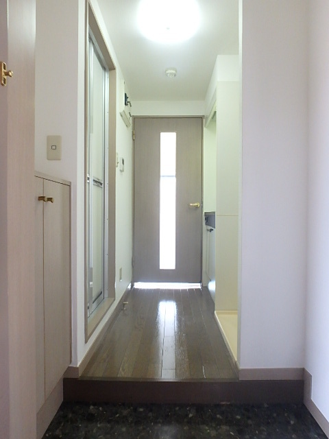 5/24 玄関