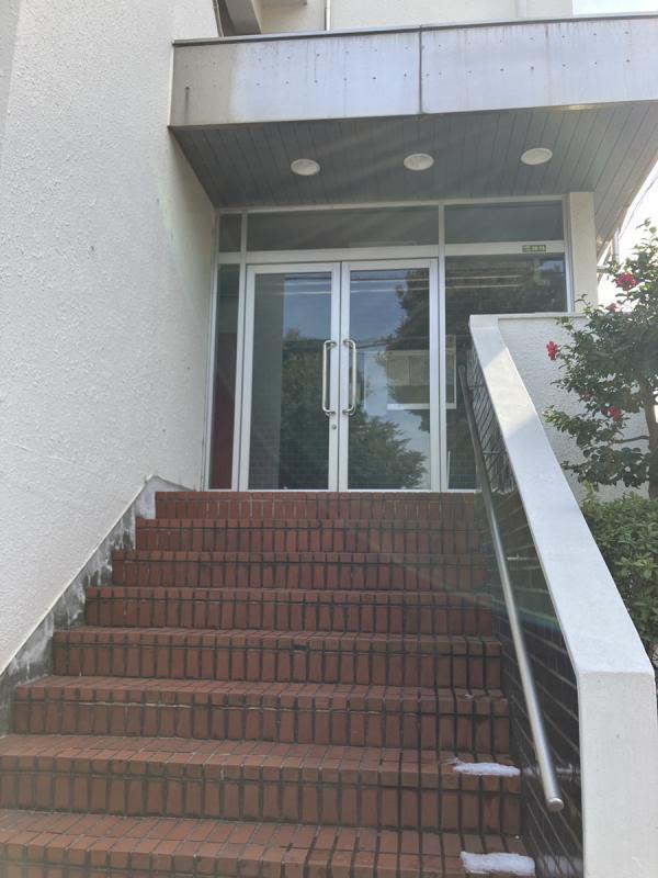 3/3 エントランス