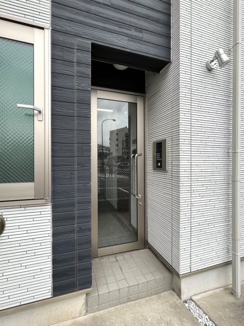 13/20 エントランス