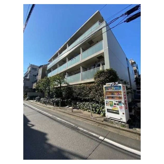 3/3 エントランス